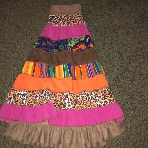 Kids 6/7x Children’s Place Skirt w/Personality - Picture 3 of 4